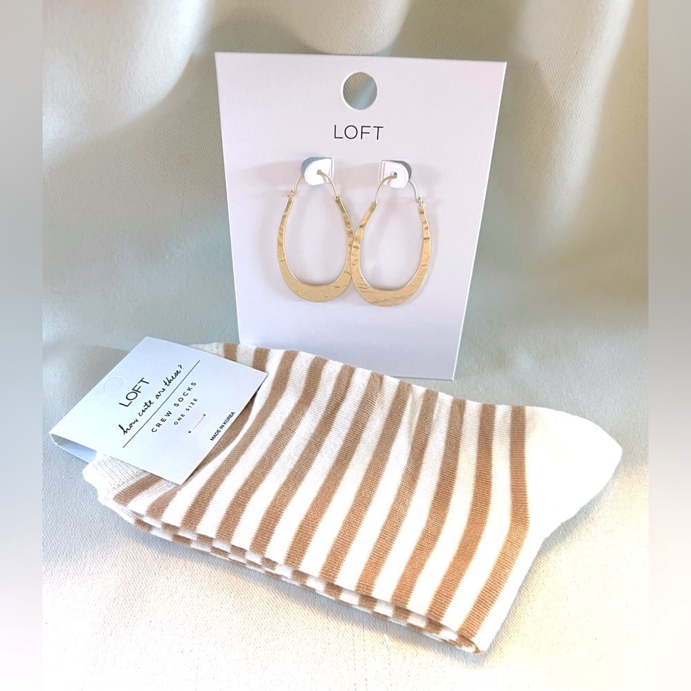 LOFT Perfect Camel Striped Crew Socks + Gold Toned Hammered Tear Drop Earrings - Picture 3 of 5